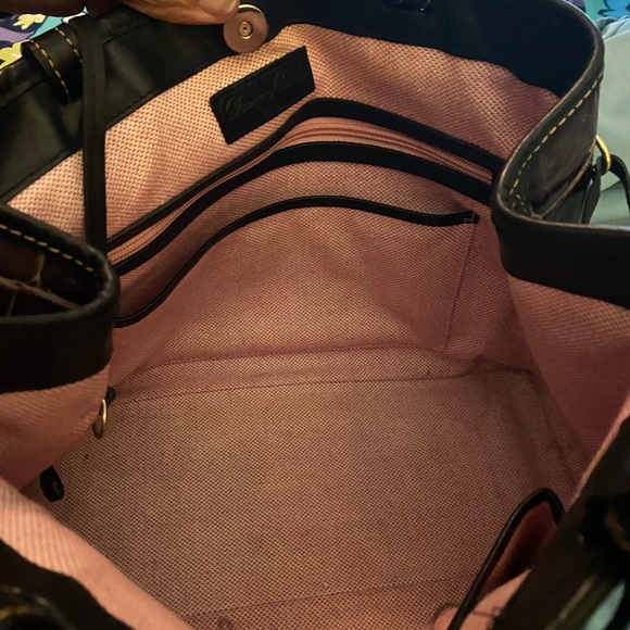 Authentic Dooney & Bourke - Picture 3 of 5